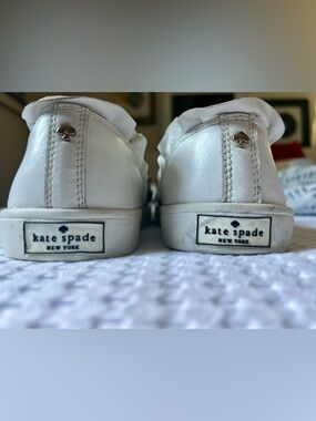 Kate Spade Cream Leather Ruffles Slip-On Flats